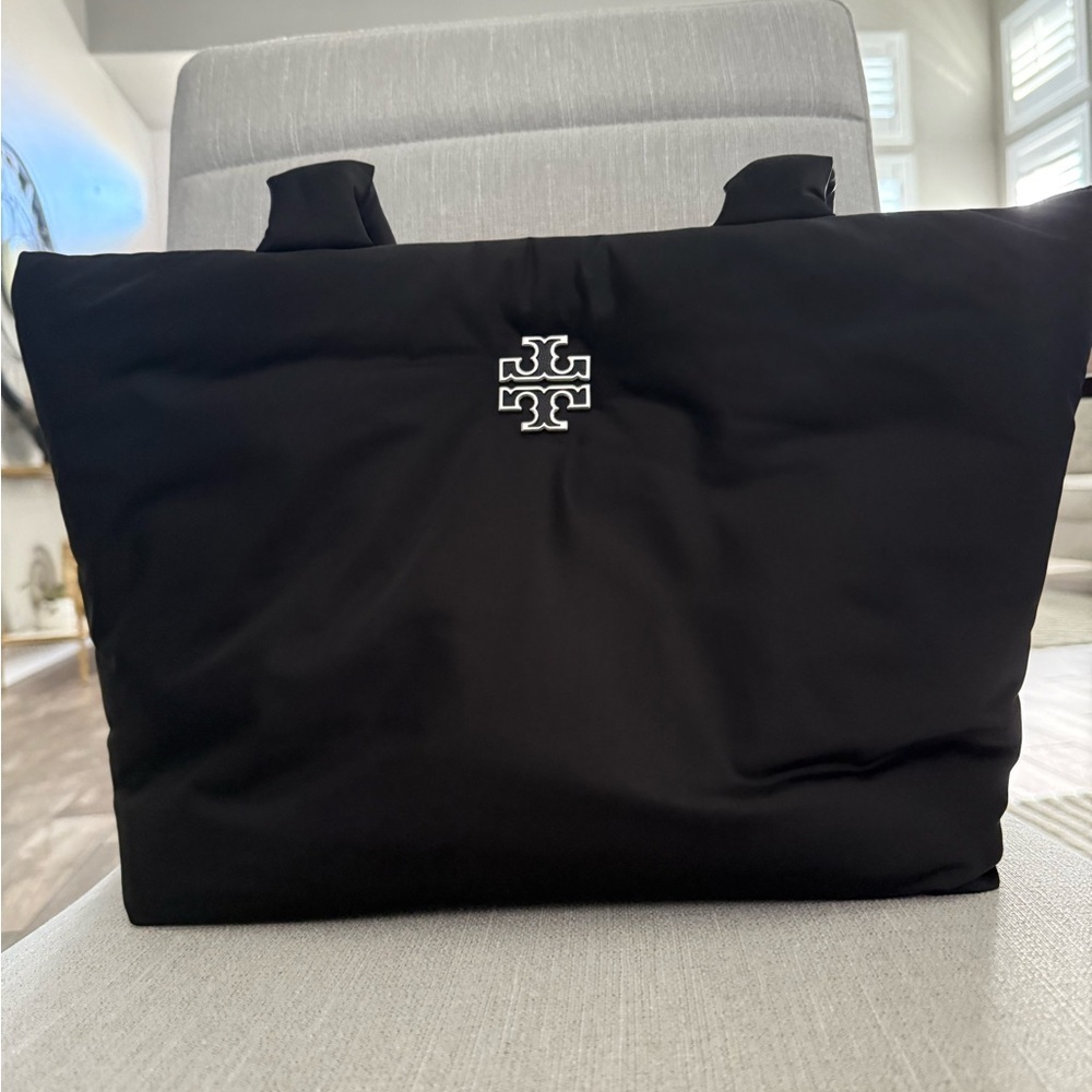 Tory Burch Britten puffy nylon tote Black - Picture 5 of 8